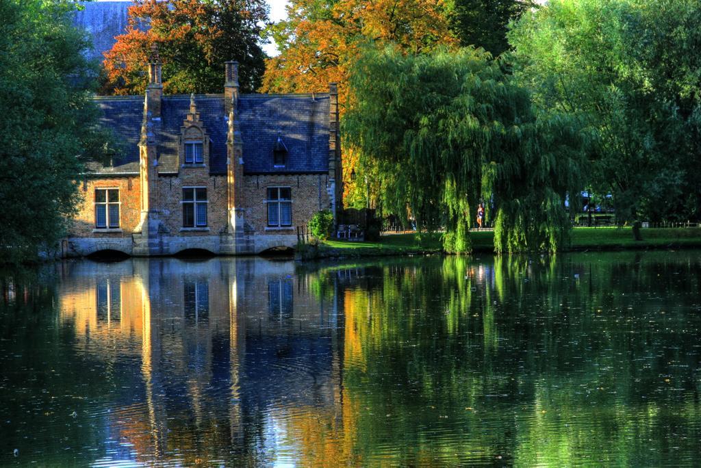 Csar Private Guesthouse Brugge Ngoại thất bức ảnh